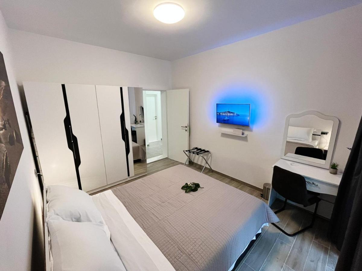 Apartments T&T Trogir Exterior photo